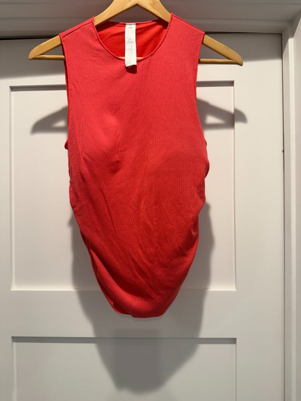 Alo Ribbed En Pointe Tank - Picture 8 of 8